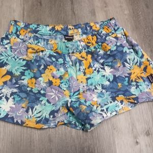 Patagonia barely baggies